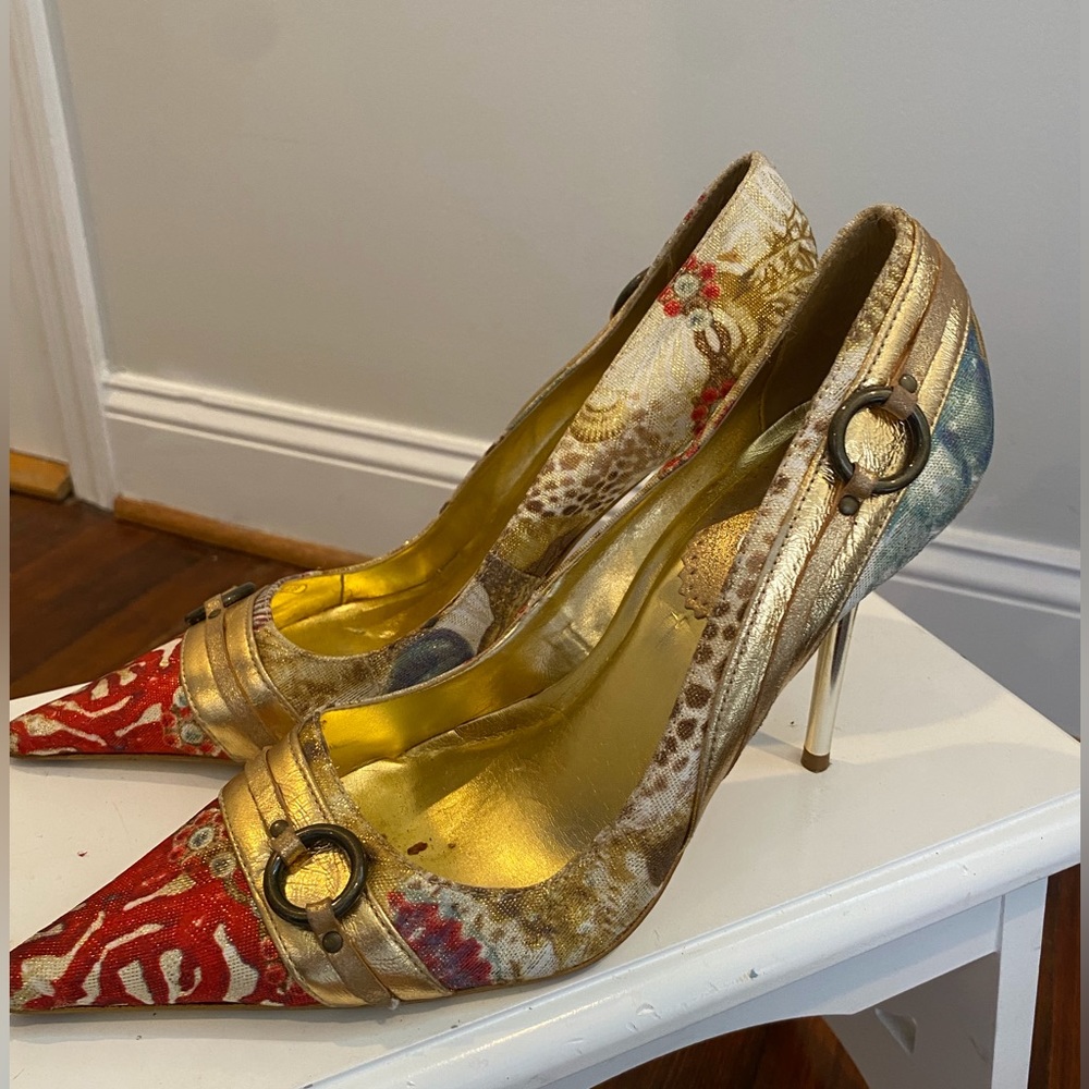Art Piece Aldo Heels, Size 41 brazil Us 10, Multi colored!